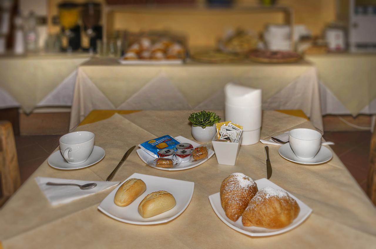 Hotel Casa Diocesana Di Lucca Kültér fotó